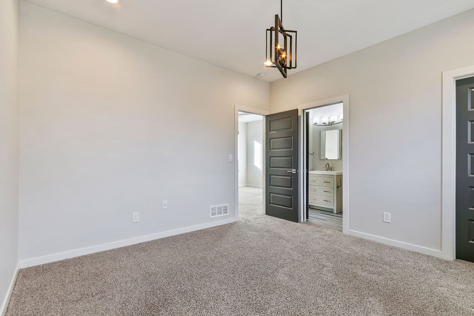 Fort Collins House: 729 Rocky Road