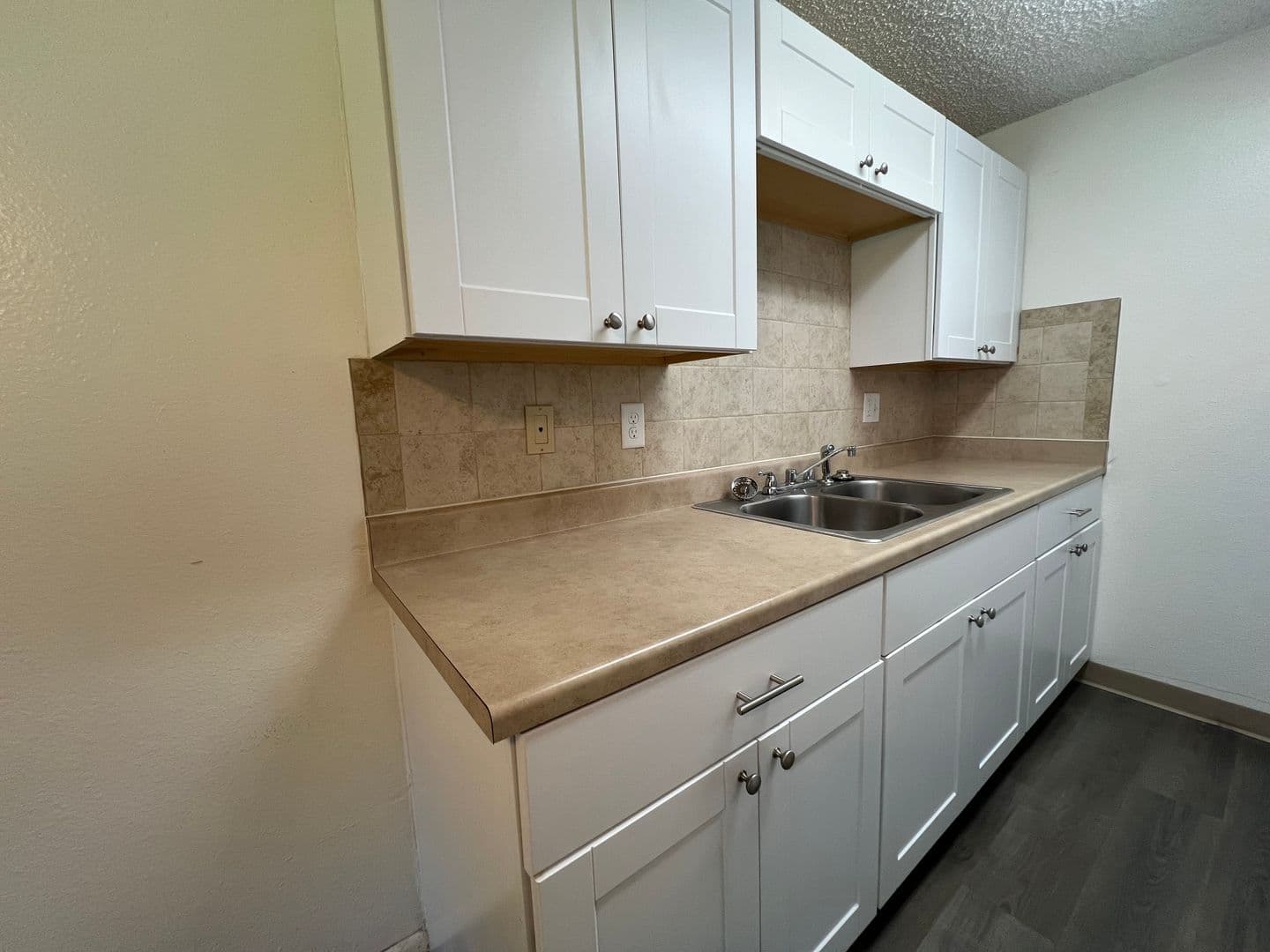 Loveland Apartment: 339-399 E. 10th St