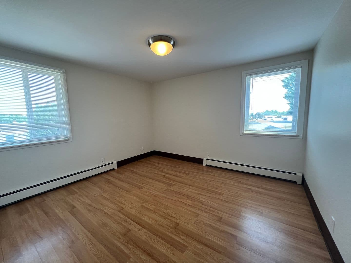 Fort Collins Apartment: 1001 Robertson Street