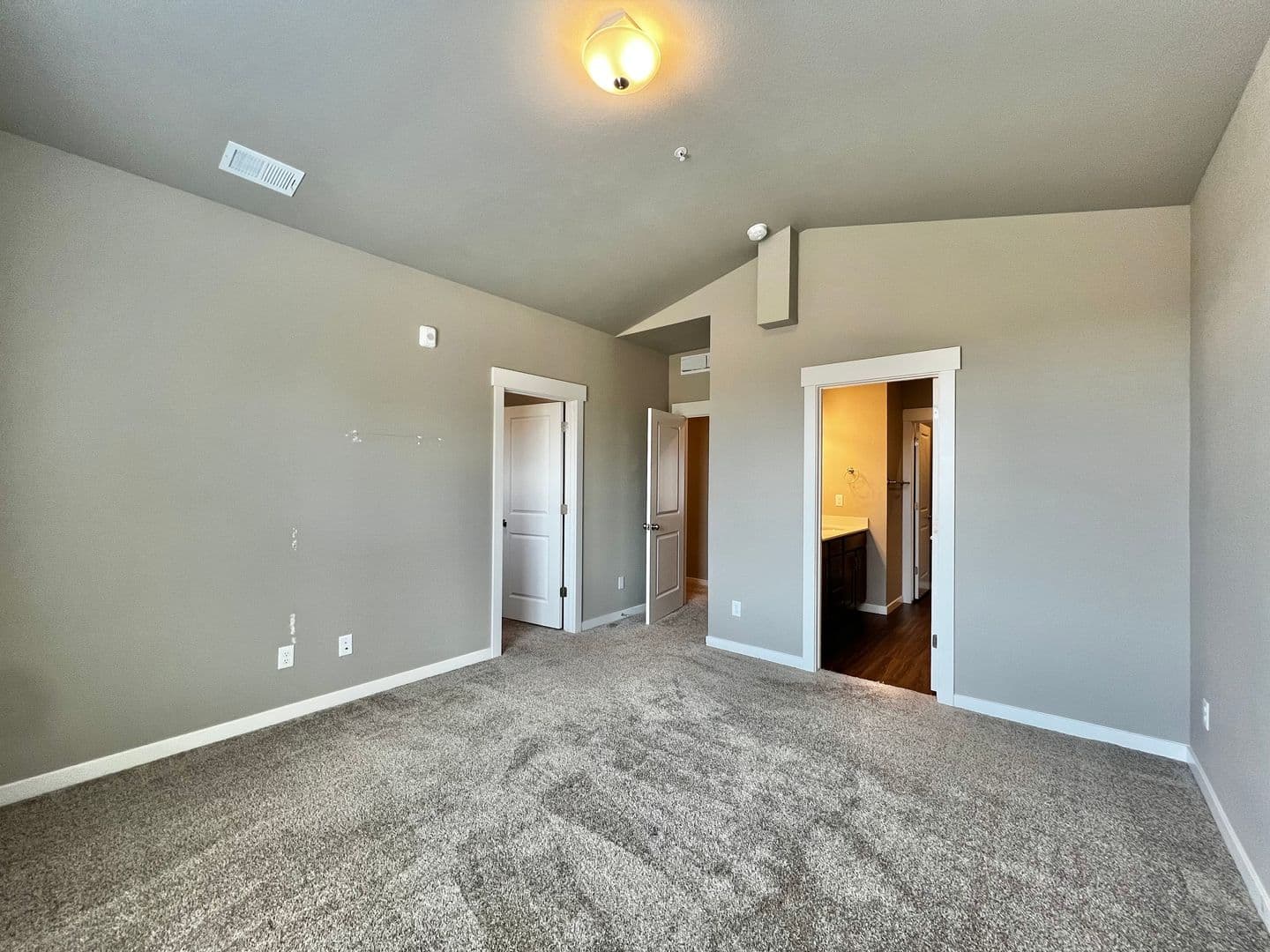 Fort Collins Apartment: 831 Mangold Lane