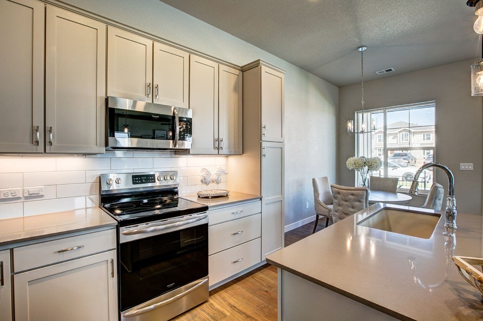 Fort Collins Apartment: 831 Mangold Lane