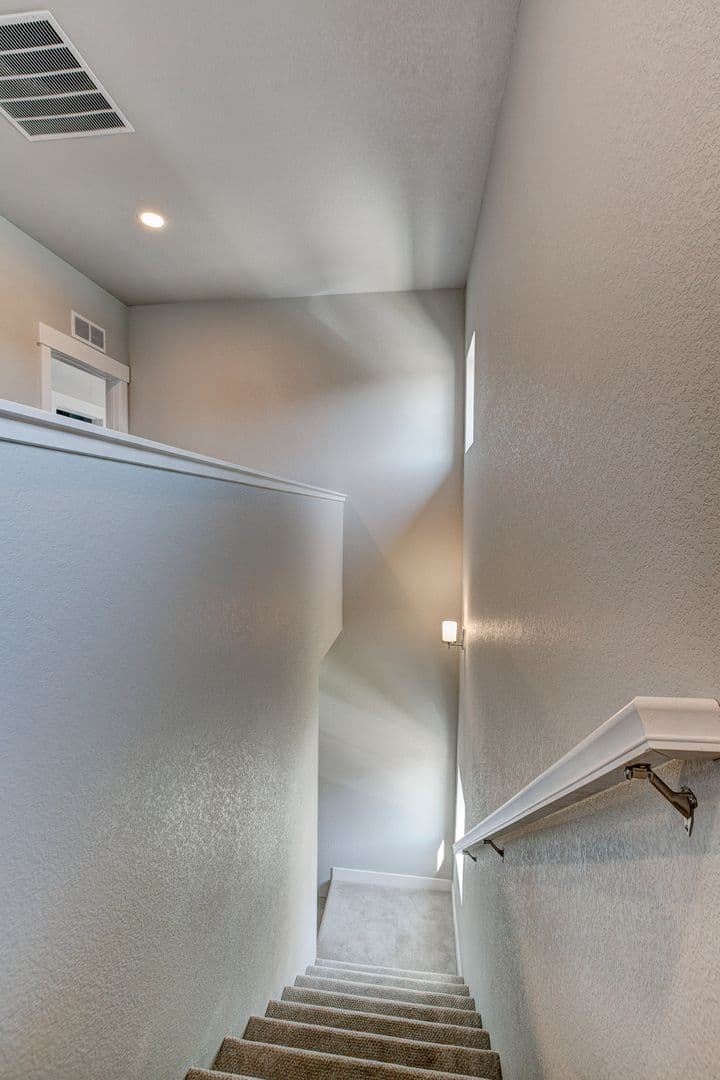 Fort Collins Apartment: 832 Mangold Lane