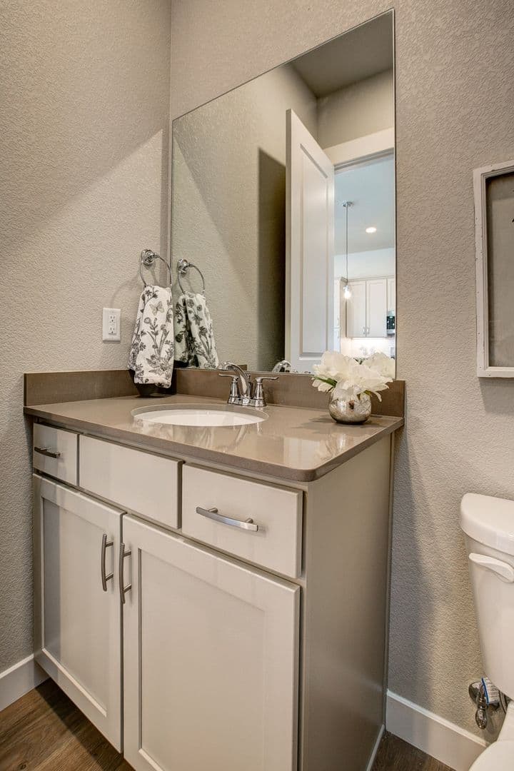Fort Collins Apartment: 832 Mangold Lane