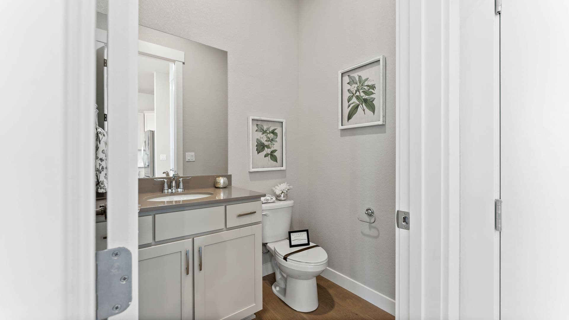 Fort Collins Apartment: 831 Mangold Lane