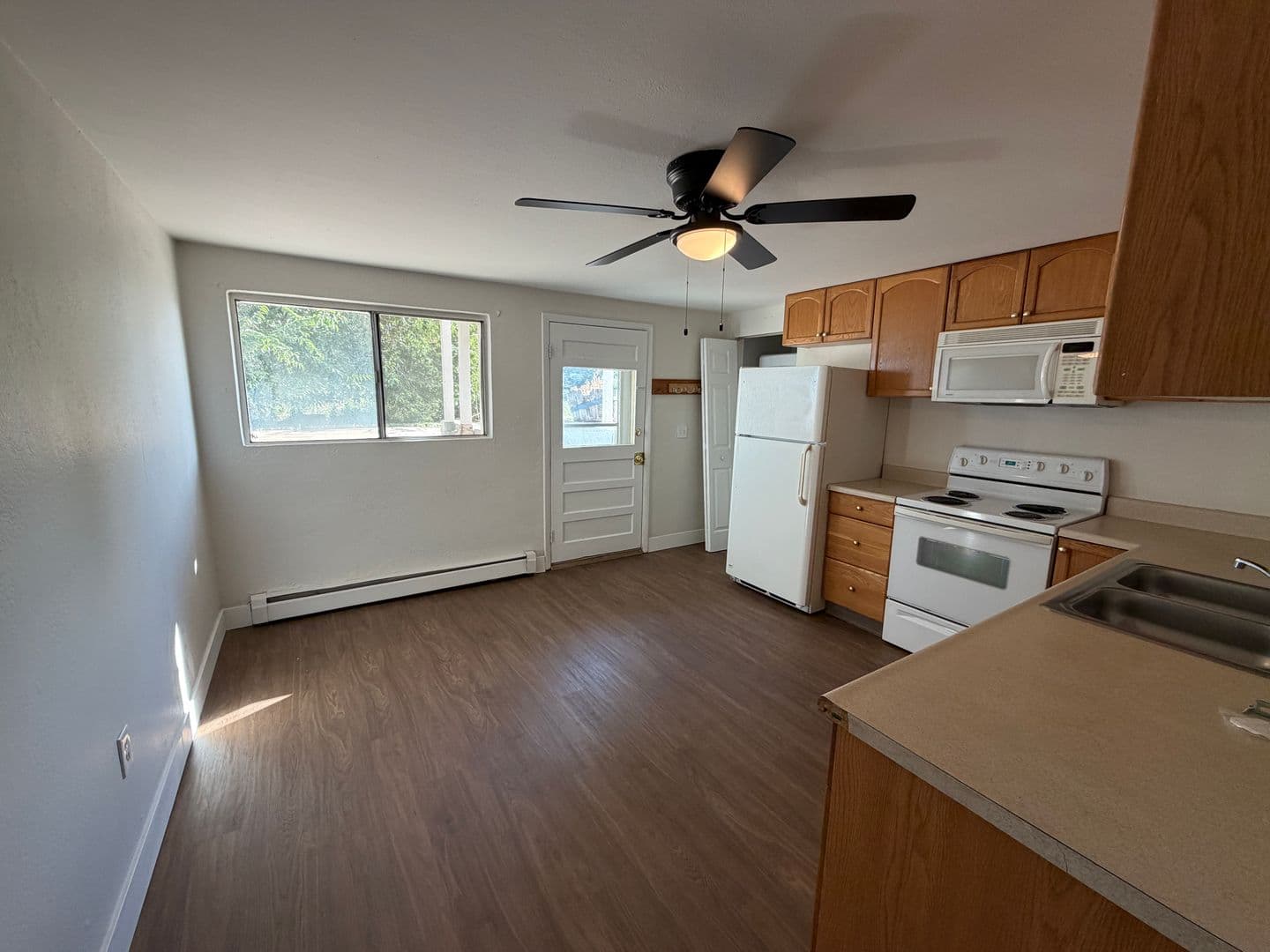 Fort Collins Apartment: 1300 S. Summit View Dr.
