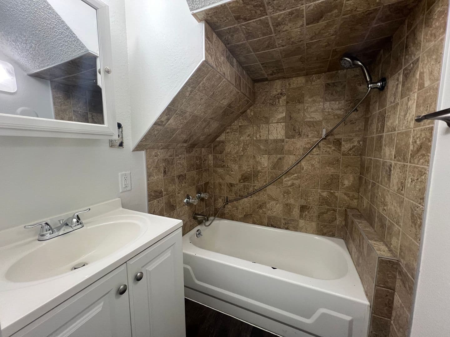 Fort Collins Apartment: 1919 Pecan Street