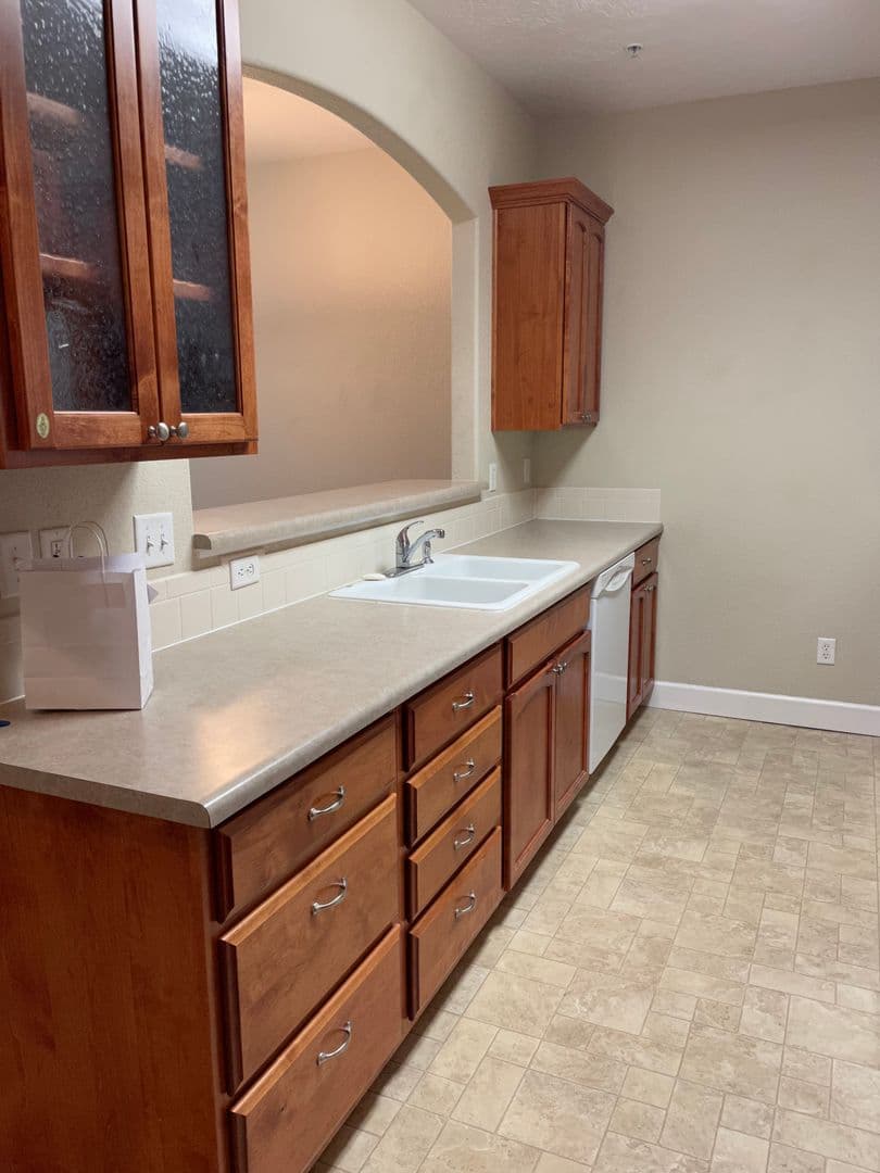 Wellington Condo: 4101 Crittenton Lane Unit 103