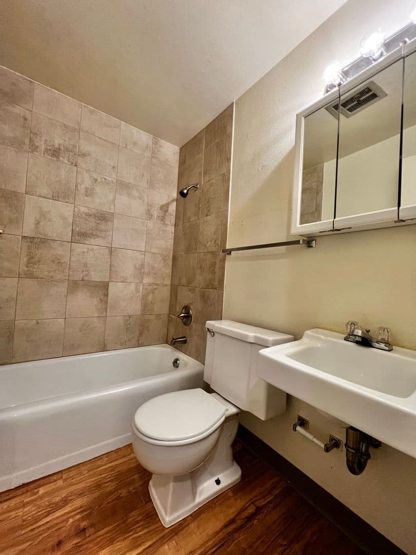 Fort Collins Apartment: 1001 Emigh Street