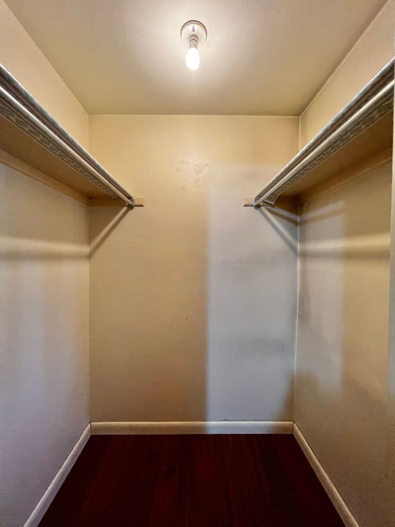 Fort Collins Apartment: 1005 Robertson St