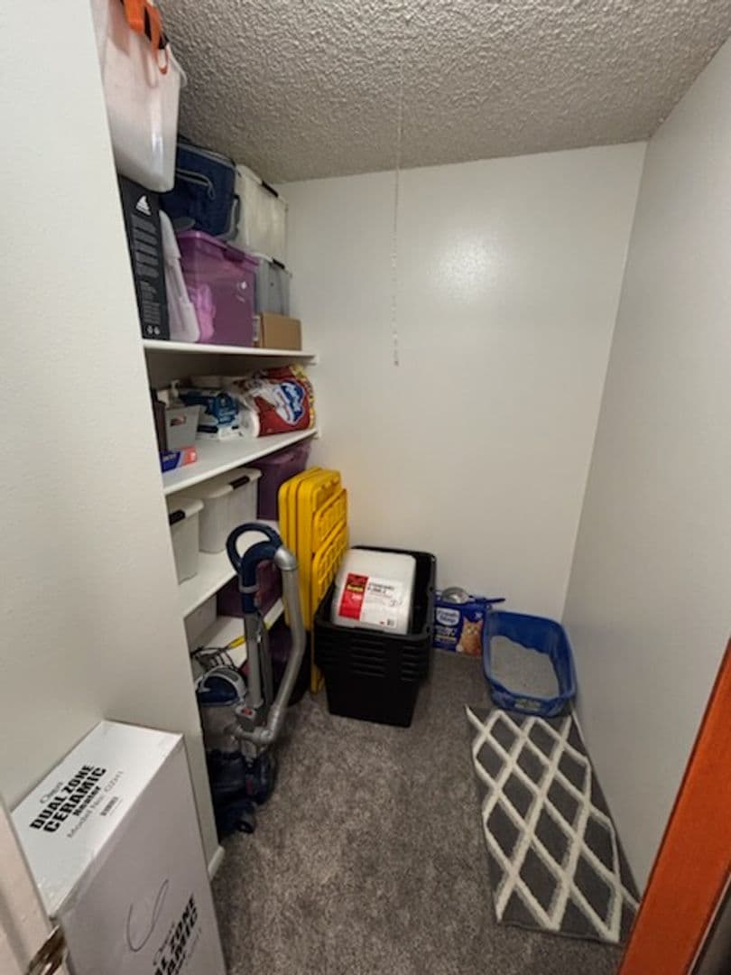Laramie Apartment: 1617 Person St & 1622 S 17th St