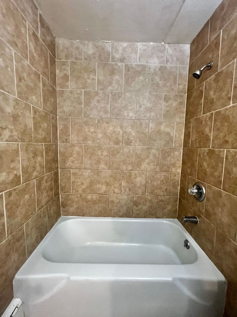 Fort Collins Apartment: 327 Mathews Street