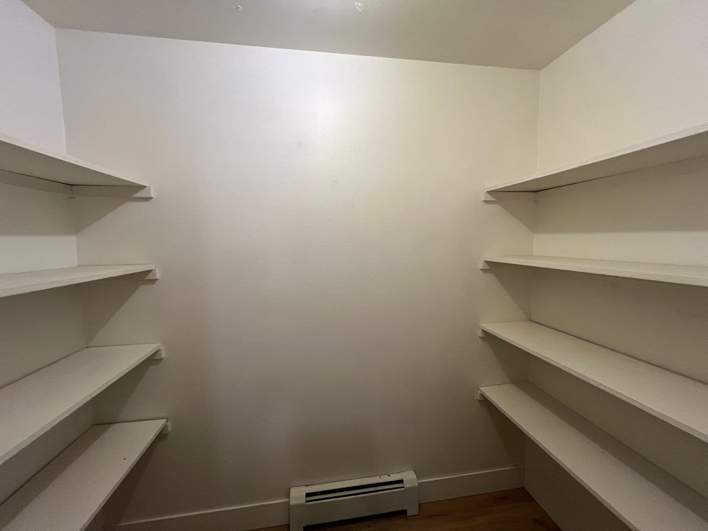 Fort Collins Apartment: 634 Mathews St