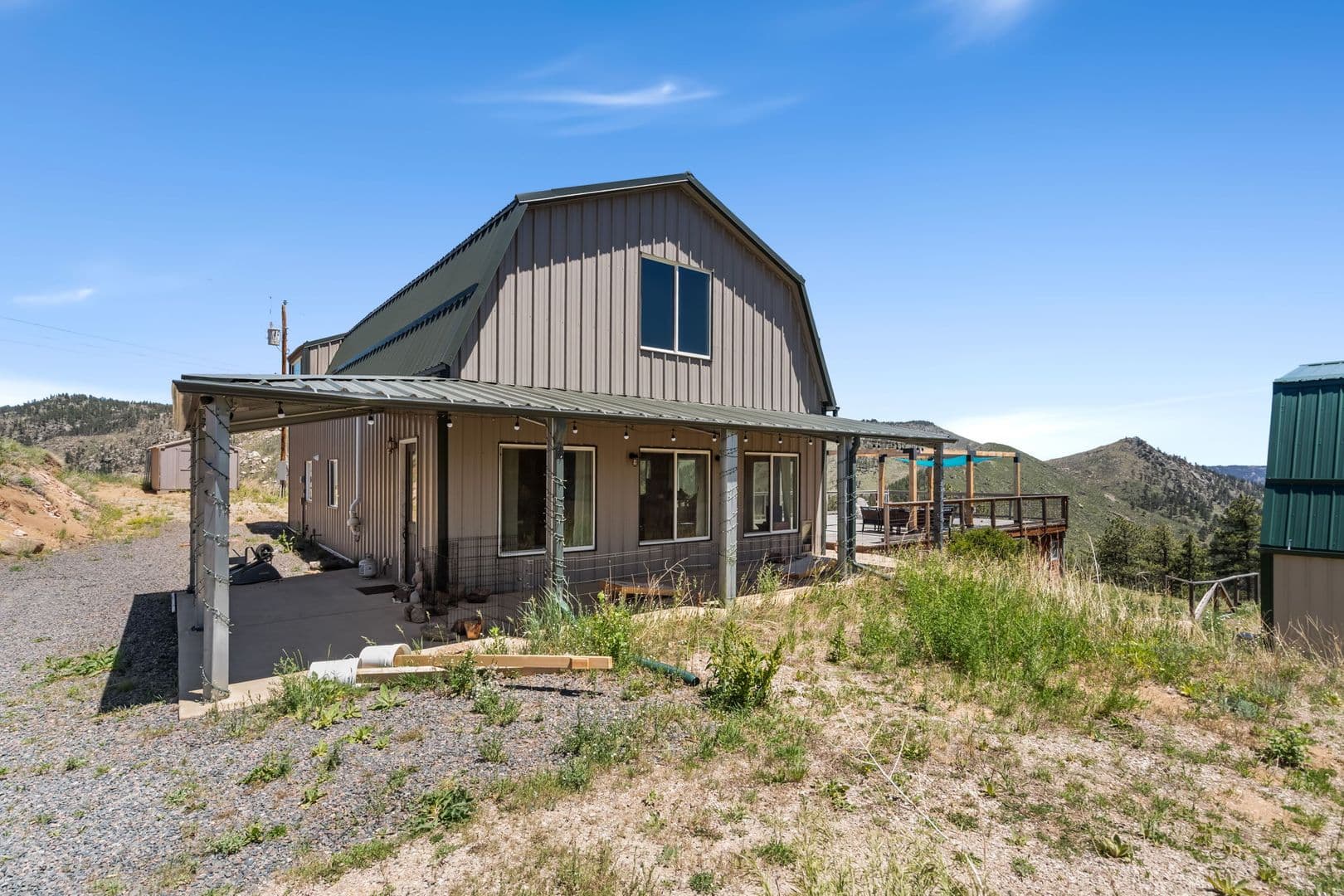 Bellvue House: 1154 Redstone Drive (DT-LN)