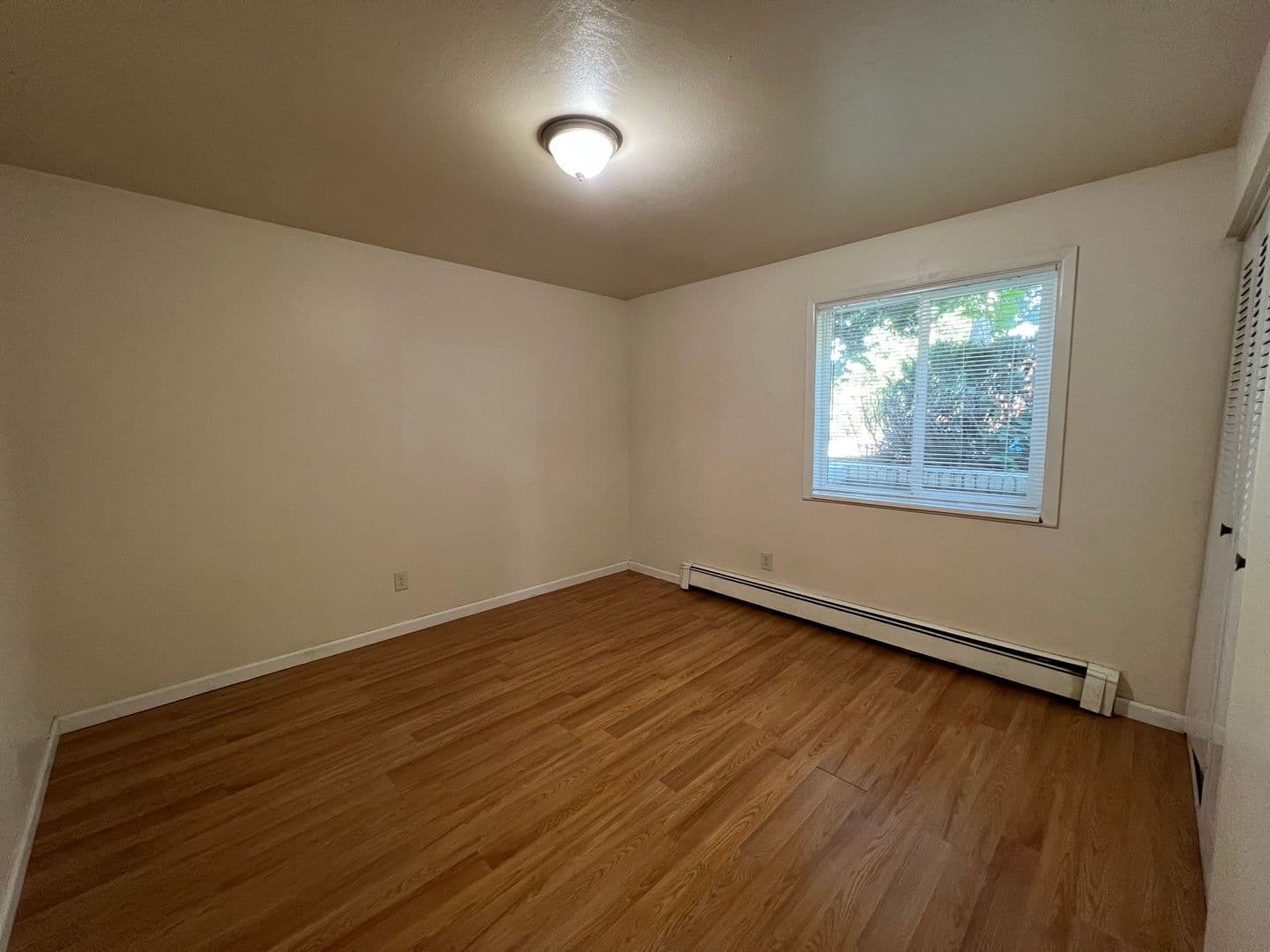 Fort Collins Apartment: 327 Mathews Street