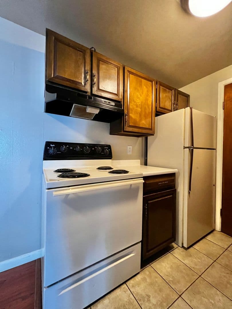 Fort Collins Apartment: 1005 Robertson St