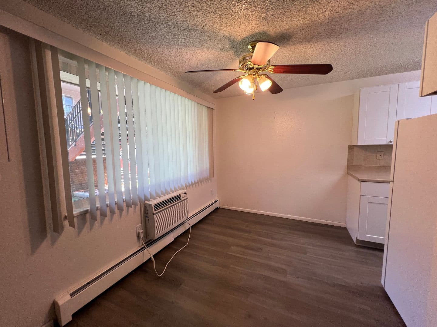 Loveland Apartment: 339-399 E. 10th St