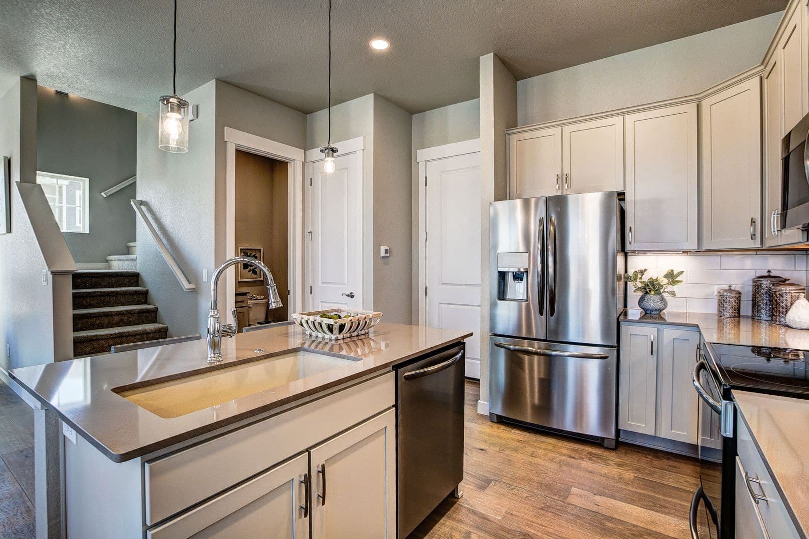 Fort Collins Apartment: 832 Mangold Lane