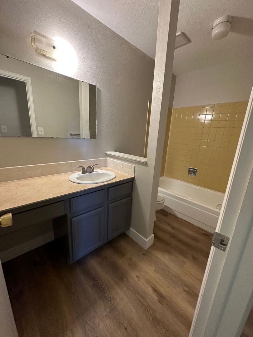 Fort Collins Apartment: 1850 Laporte Ave