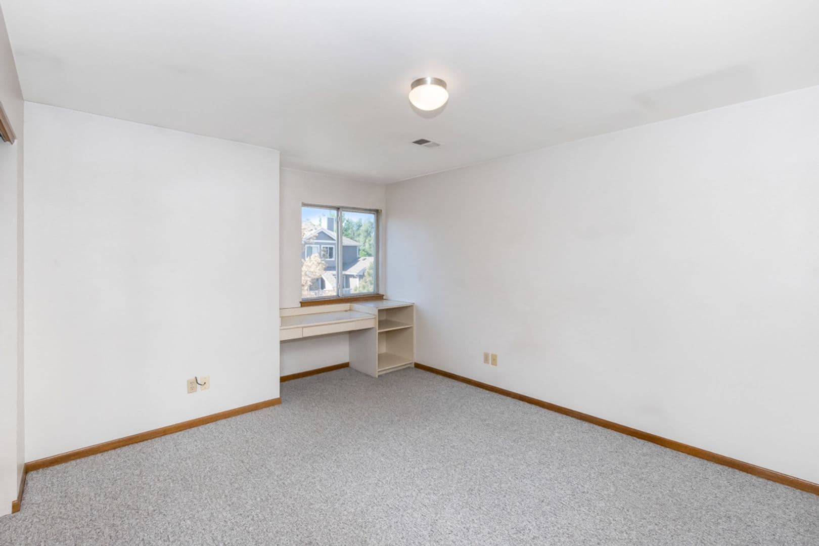 Greeley House: 1117 11th Ave #1