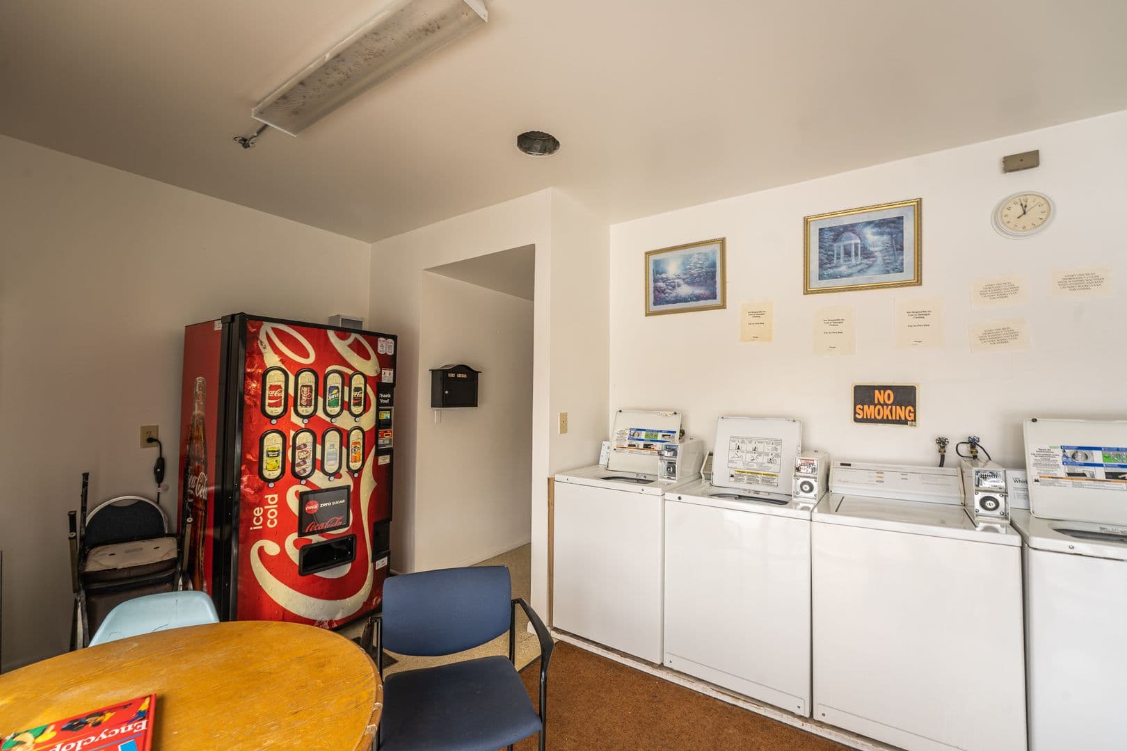 Laramie Apartment: 1617 Person St & 1622 S 17th St