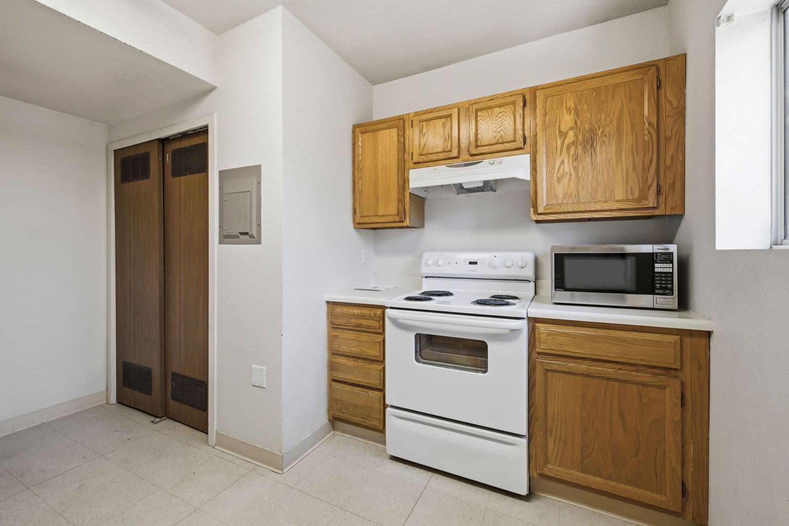 Greeley House: 1619 11th Ave