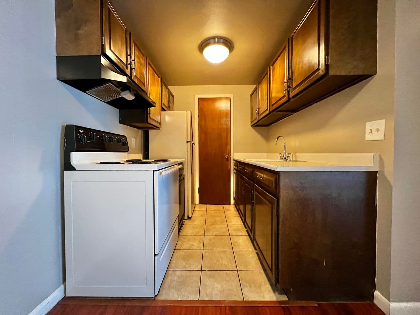 Fort Collins Apartment: 1005 Robertson St