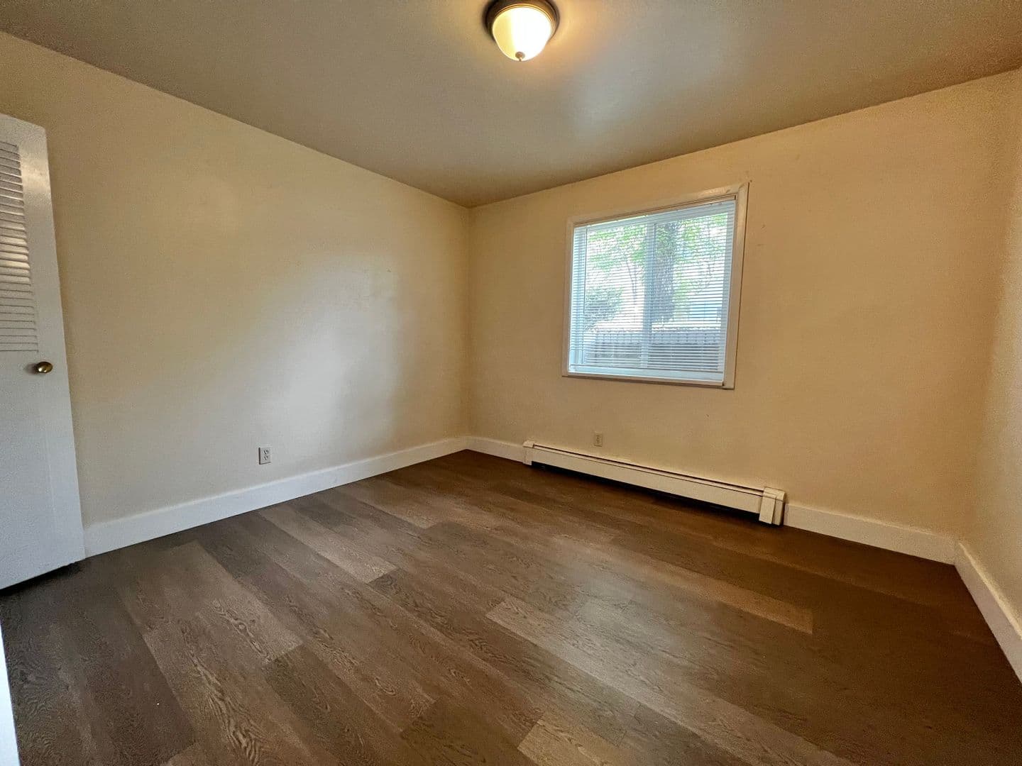 Fort Collins Apartment: 327 Mathews Street