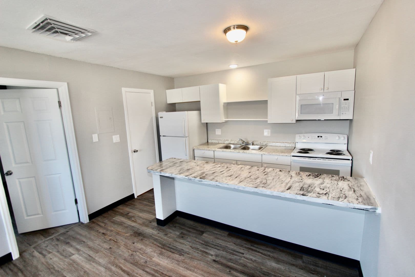 Grand Junction Apartment: 1222 Elm Ave