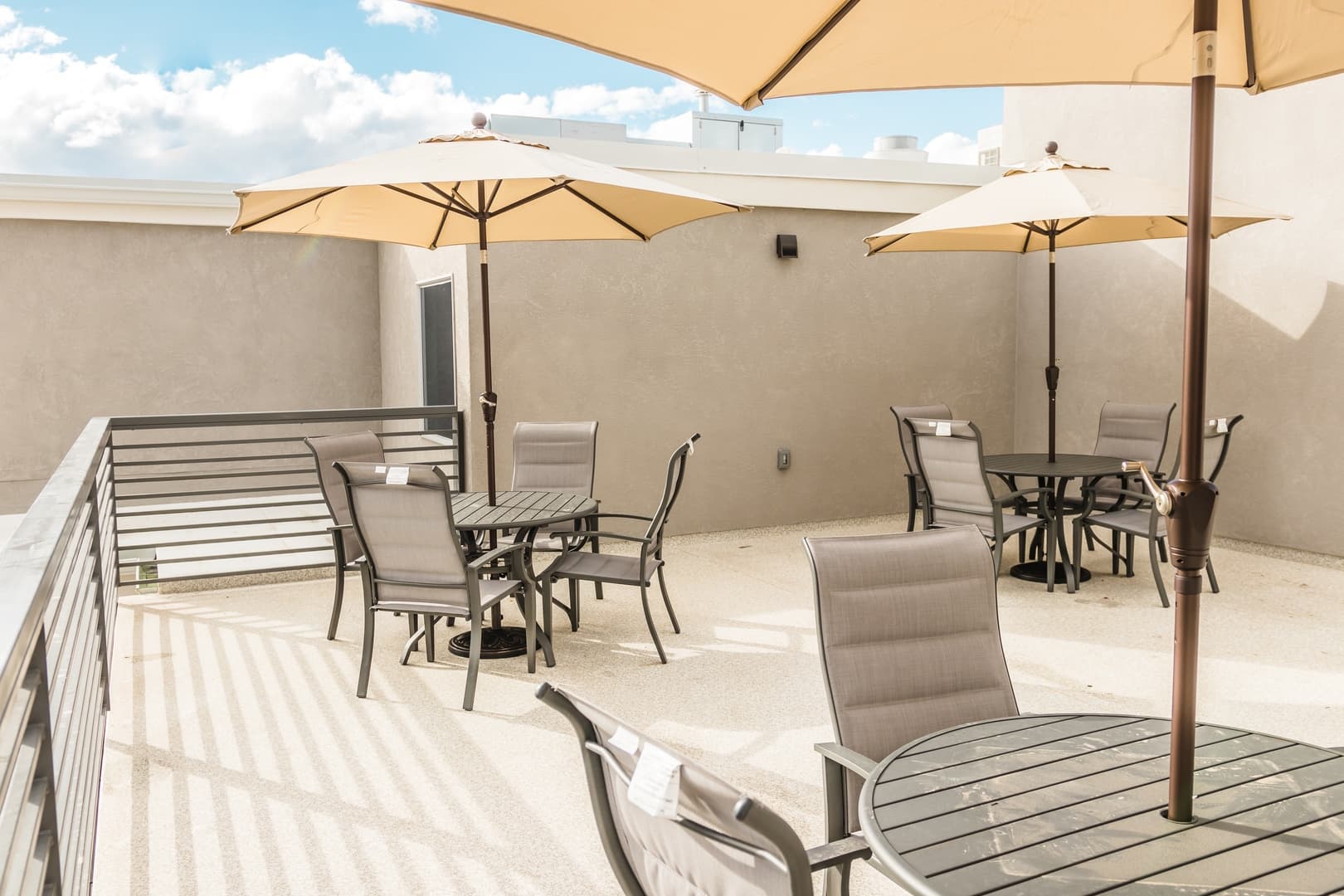 Grand Junction Apartment: 104 White ave