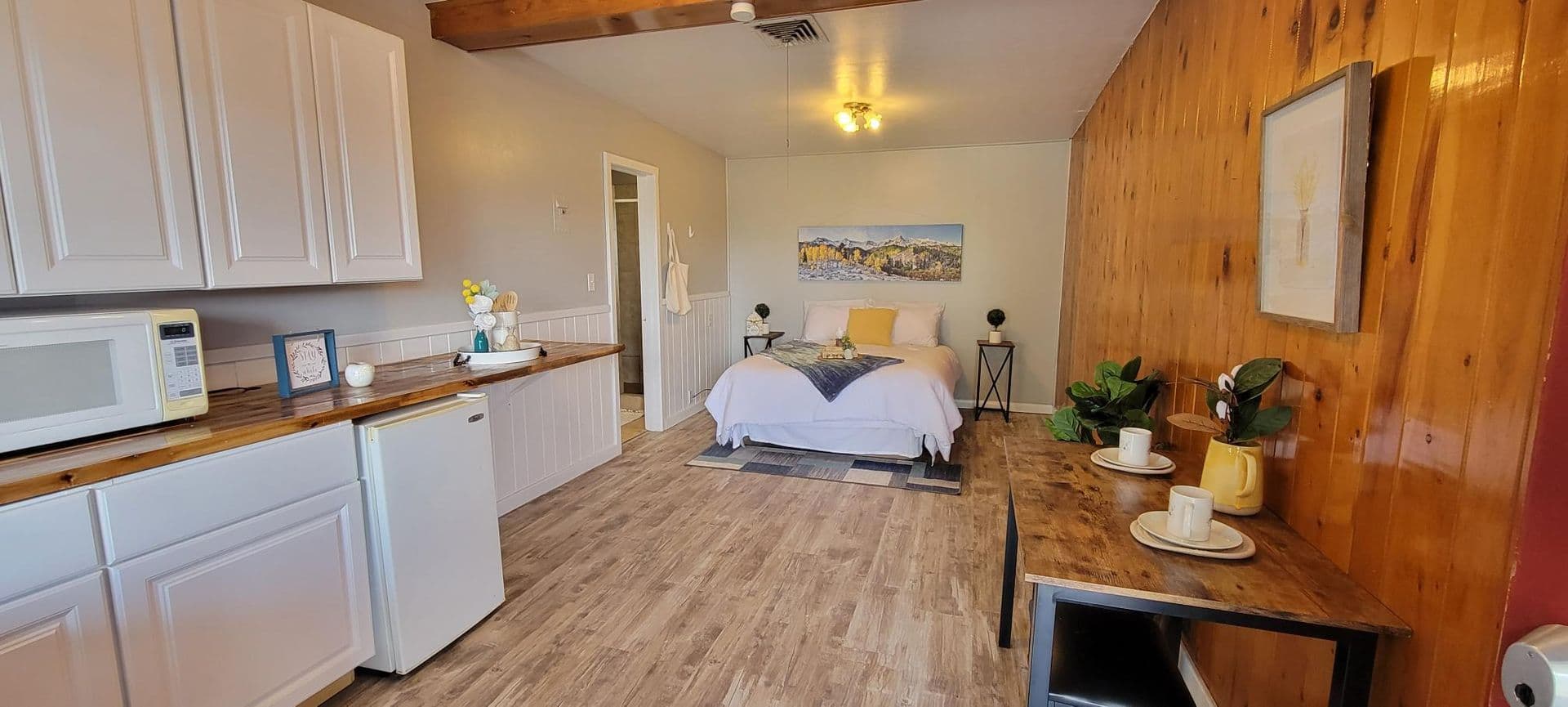Fruita Apartment: 333 Highway 6 and 50