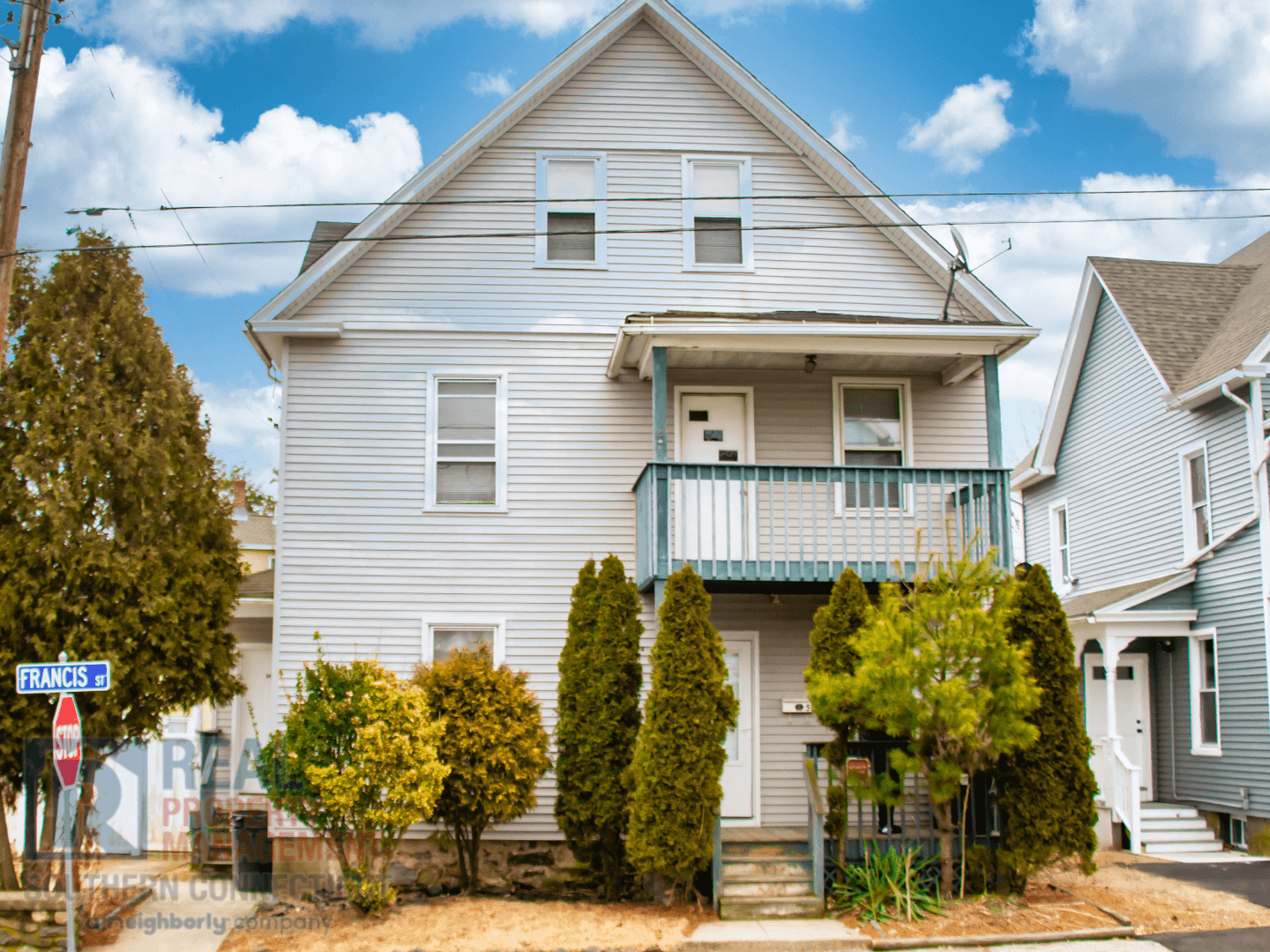 Ansonia Apartment: 52 Francis Street