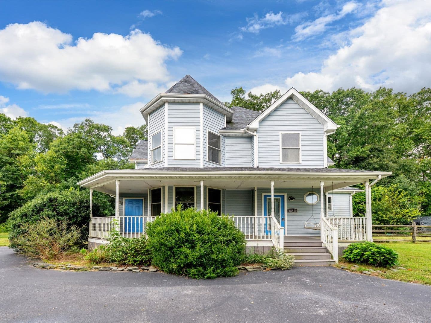 Harbeson House: 18890 Harbeson Rd