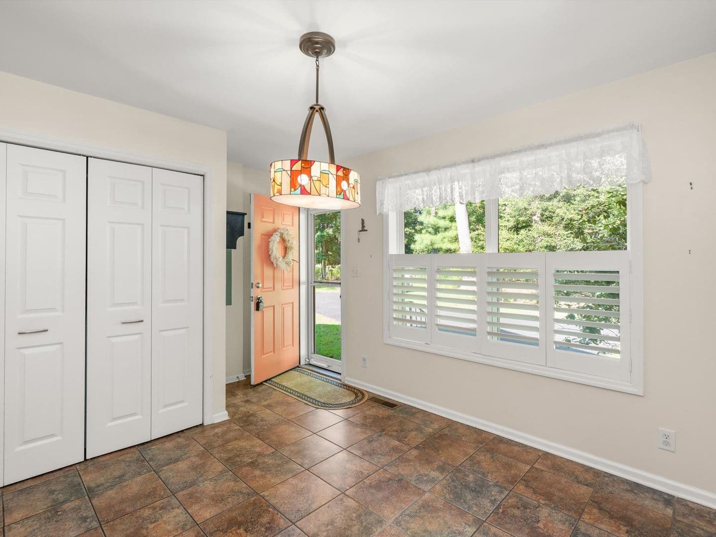 Lewes House: 22919 Camp Arrowhead Road