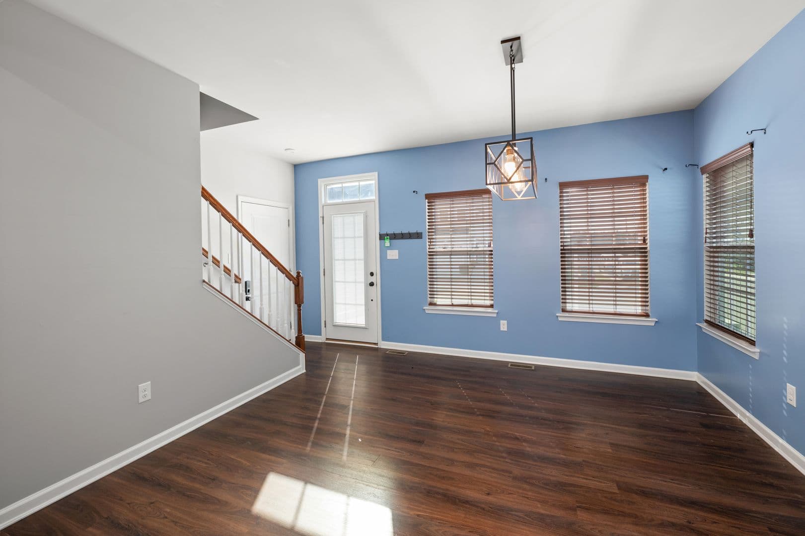 Lewes House: 35005 Shorebird Ln