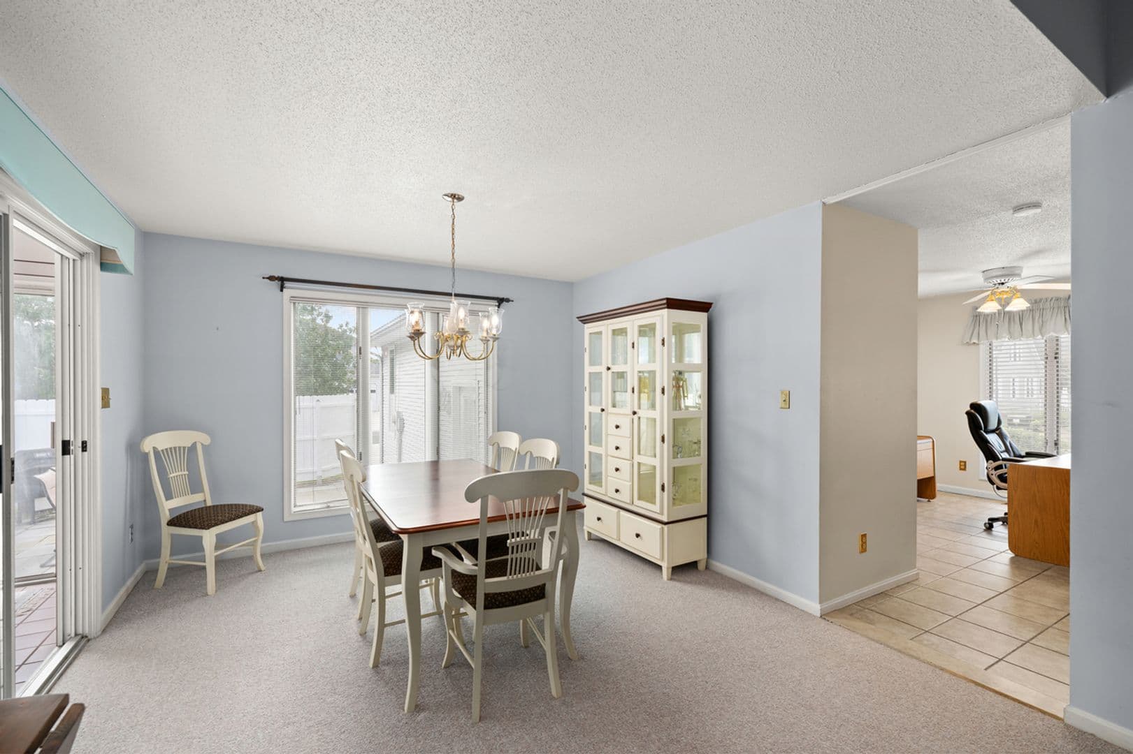 Lewes House: 225 Ocean View Blvd