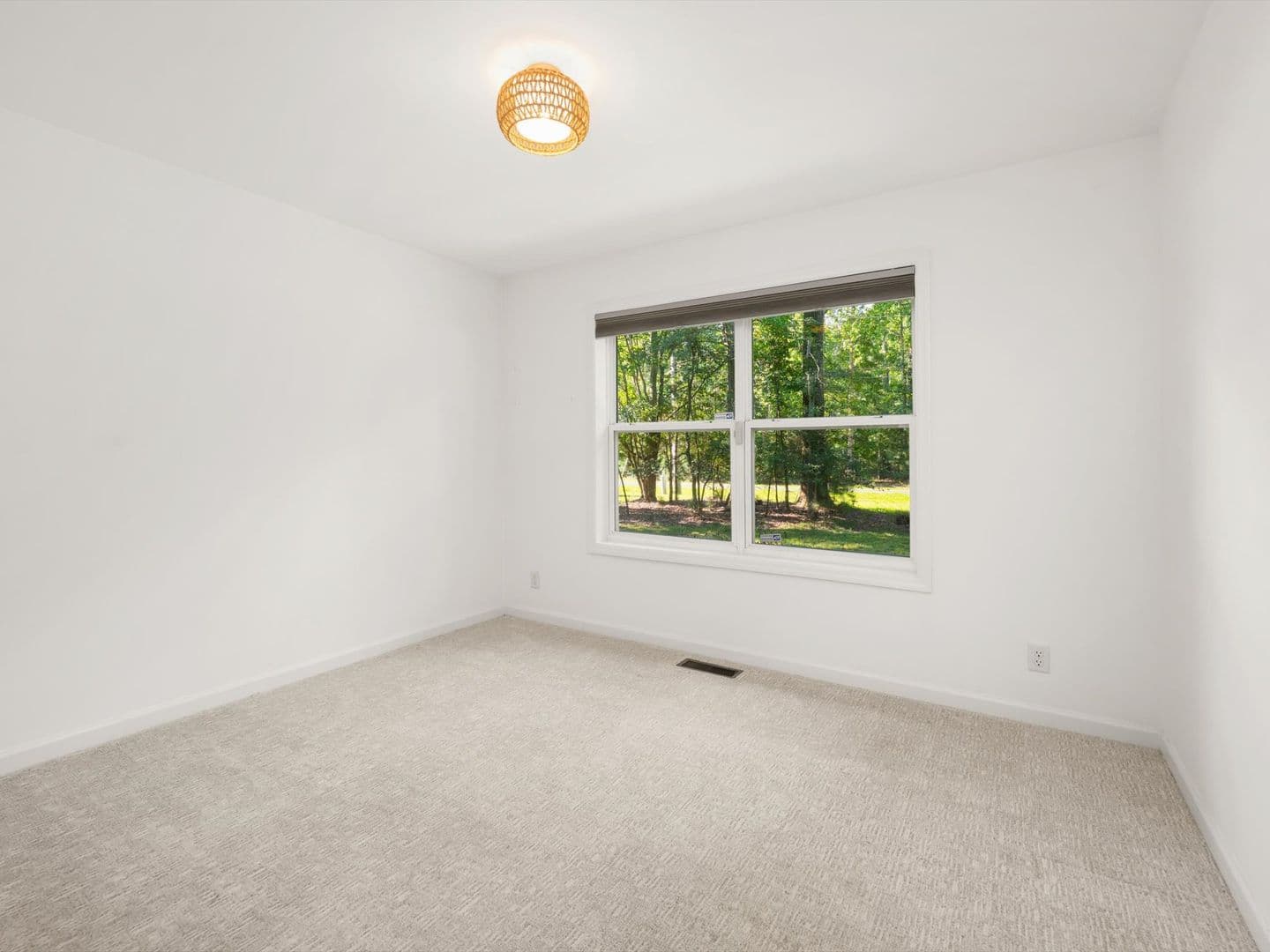 Lewes House: 22919 Camp Arrowhead Road