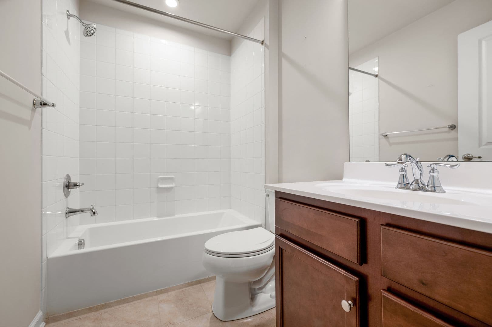 Lewes House: 35005 Shorebird Ln