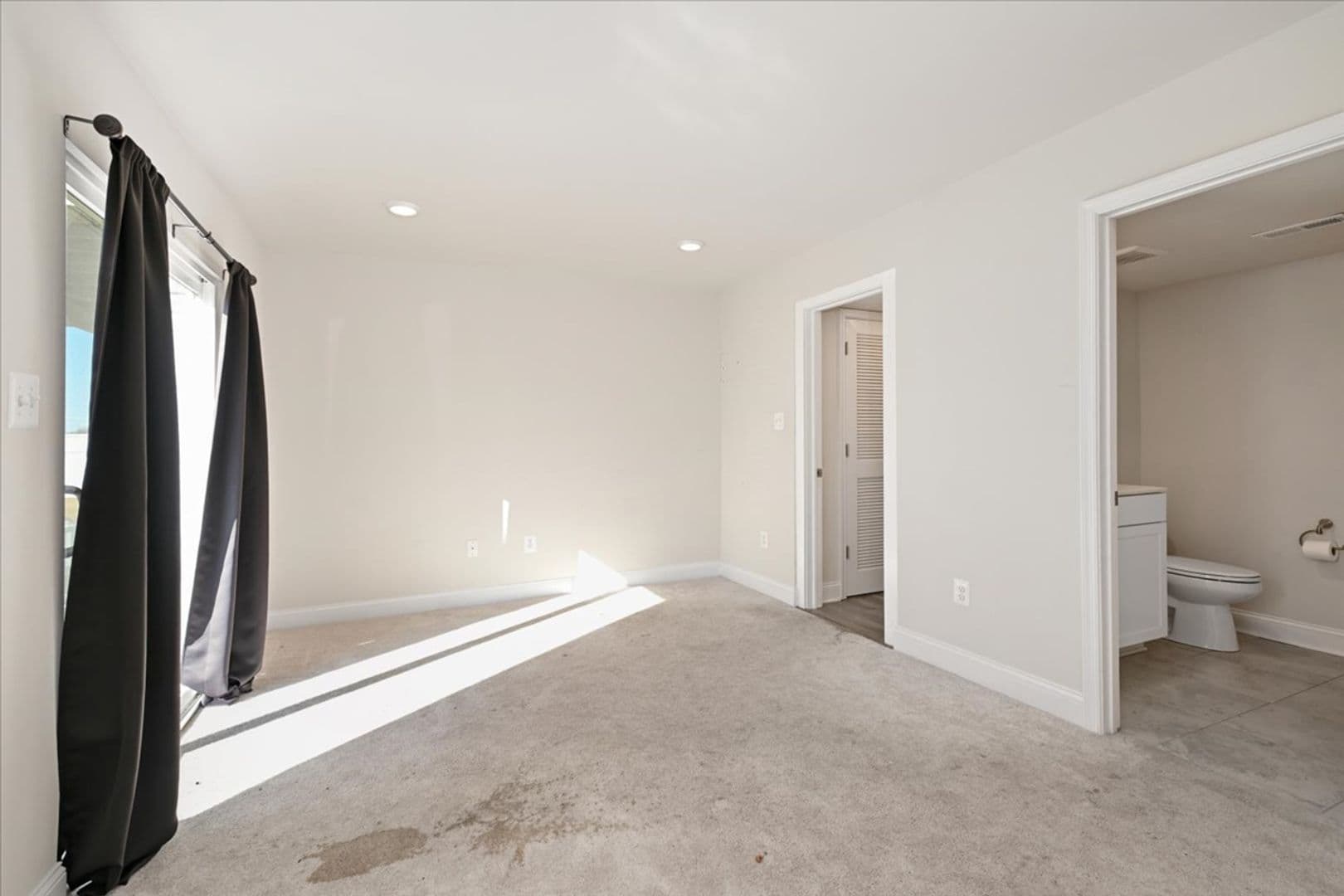 Millsboro House: 24660 Dogwood Lane