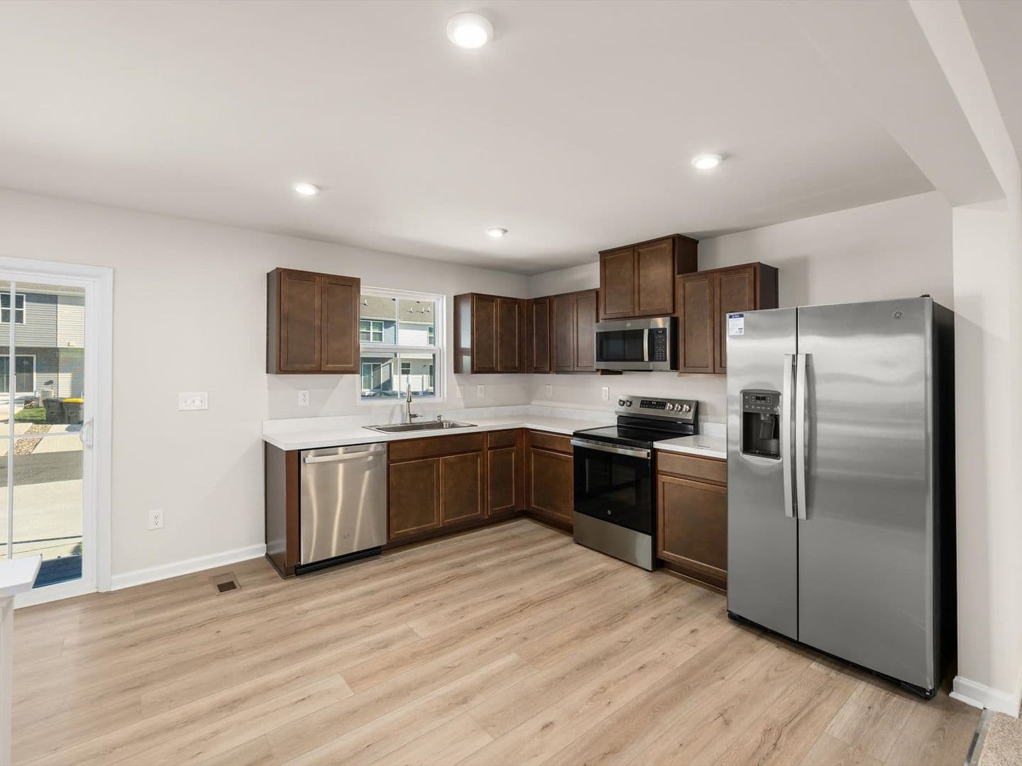 Milford House: 18212 Kirsten Dr