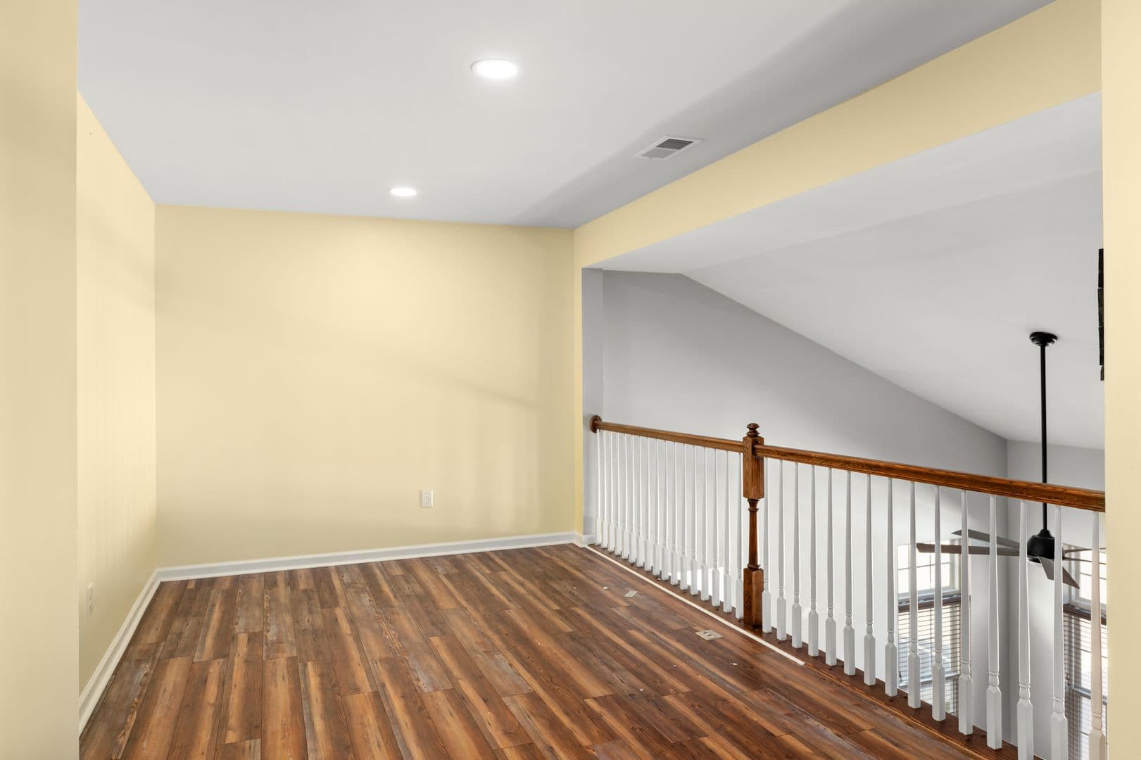 Lewes House: 35005 Shorebird Ln