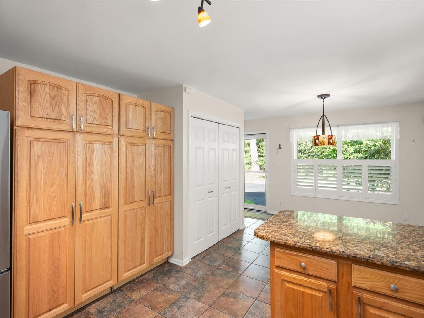 Lewes House: 22919 Camp Arrowhead Road