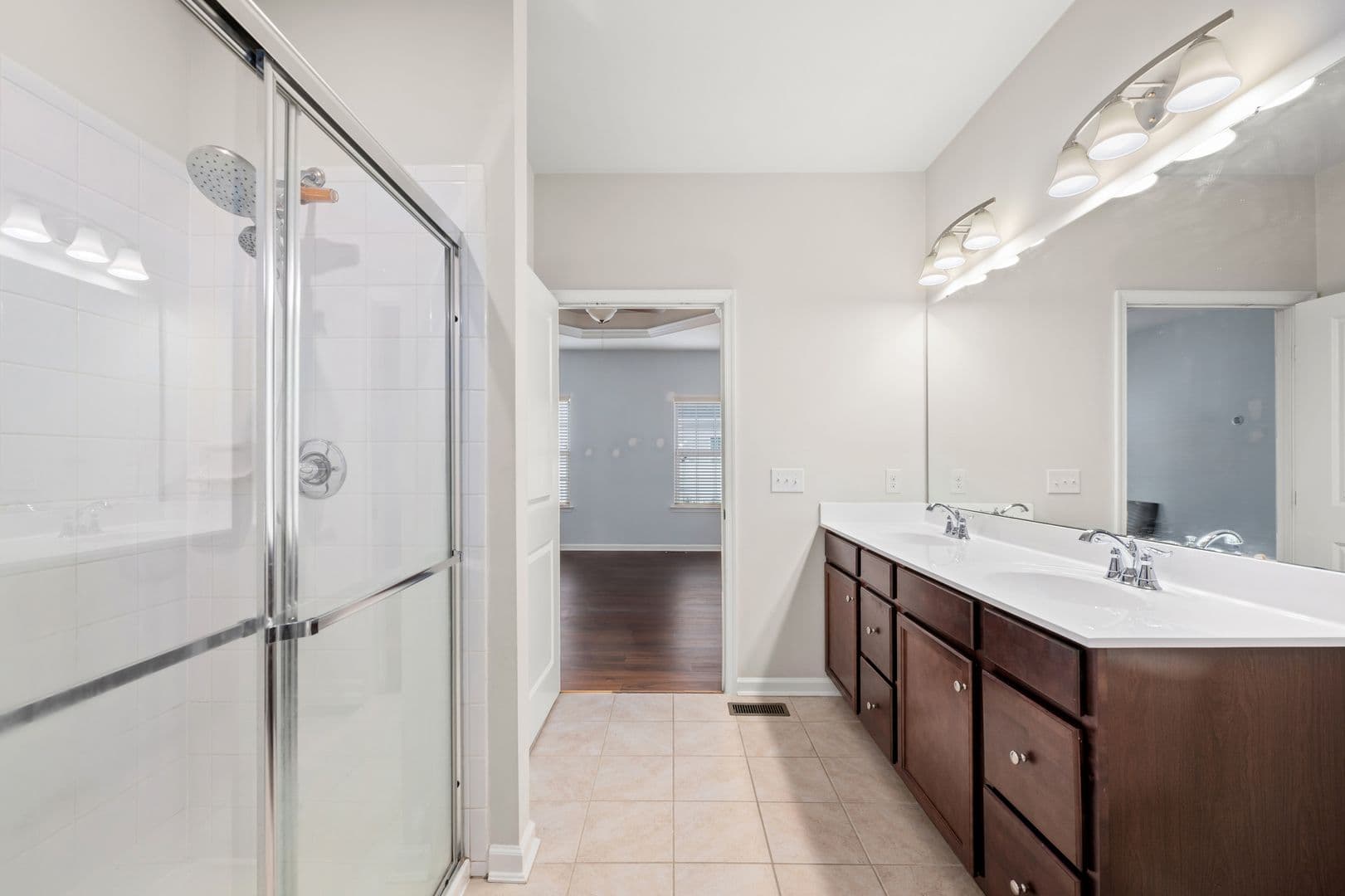 Lewes House: 35005 Shorebird Ln