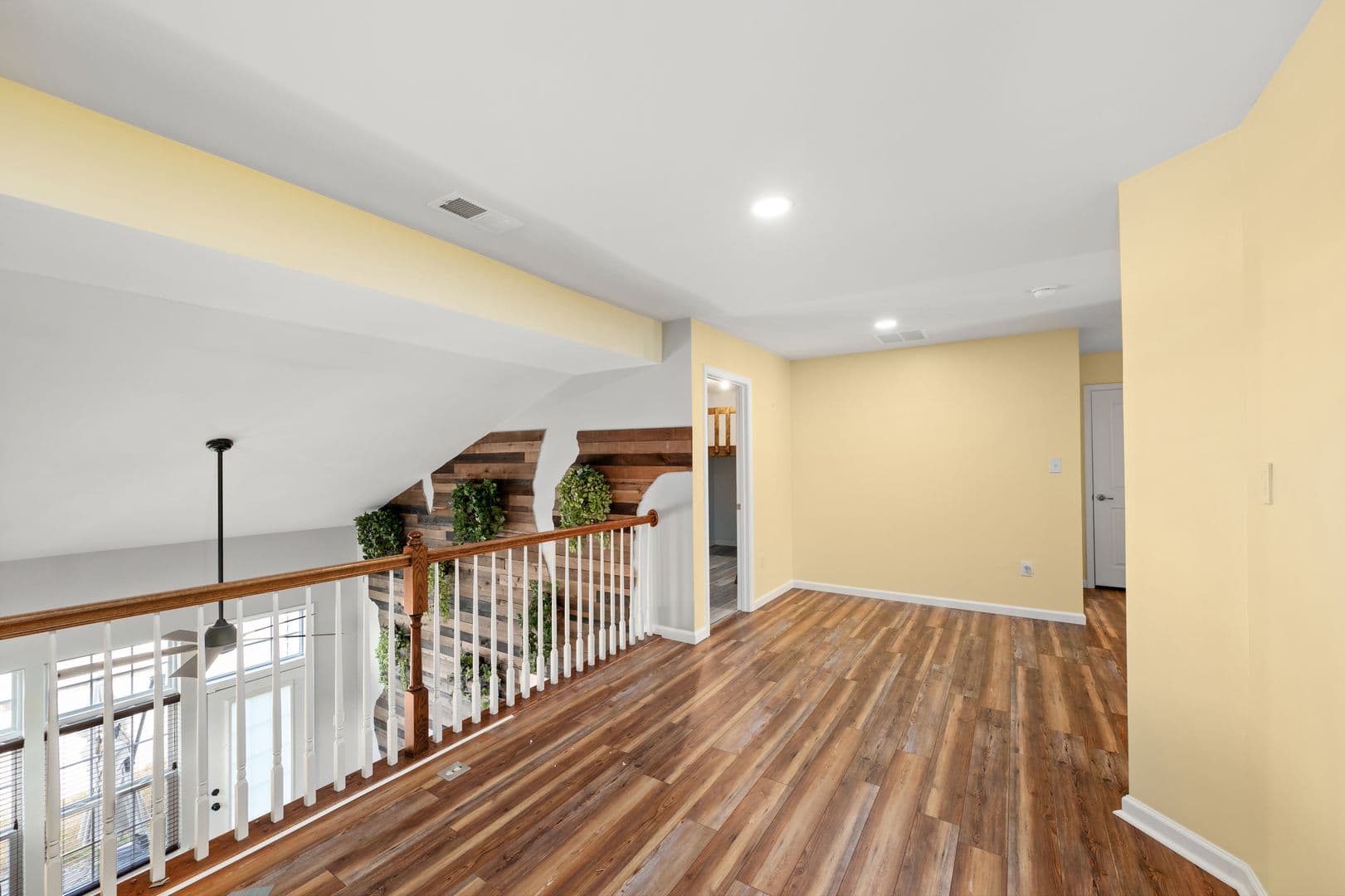 Lewes House: 35005 Shorebird Ln