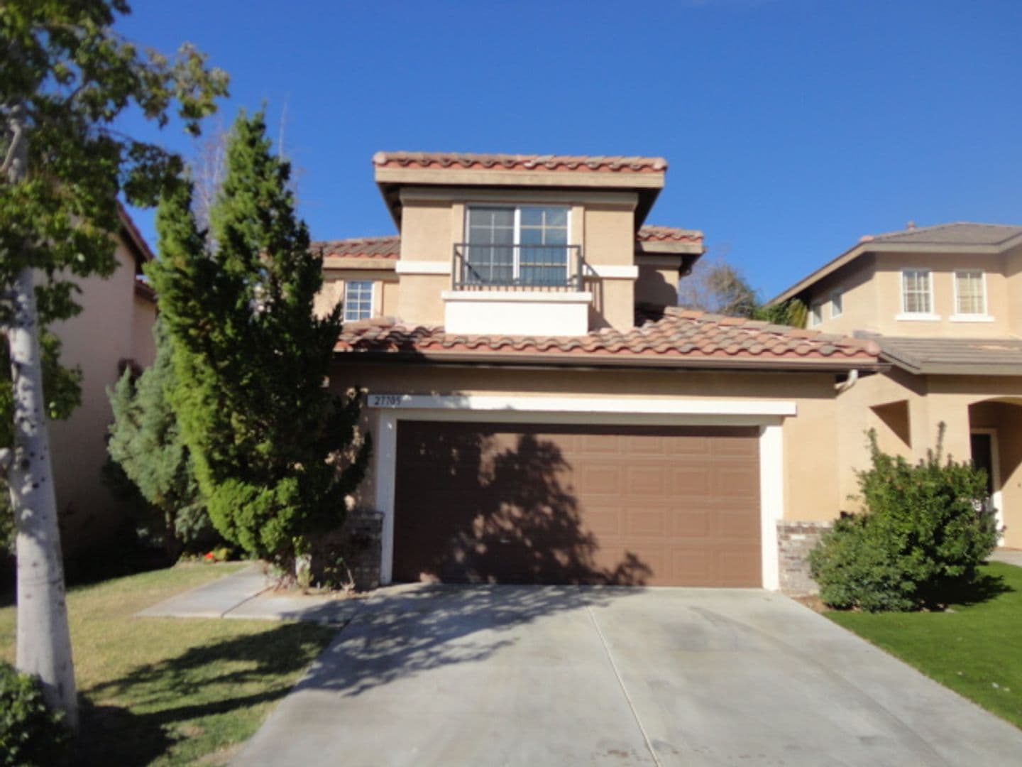 Santa Clarita Apartment: 27705 Thalia Lane