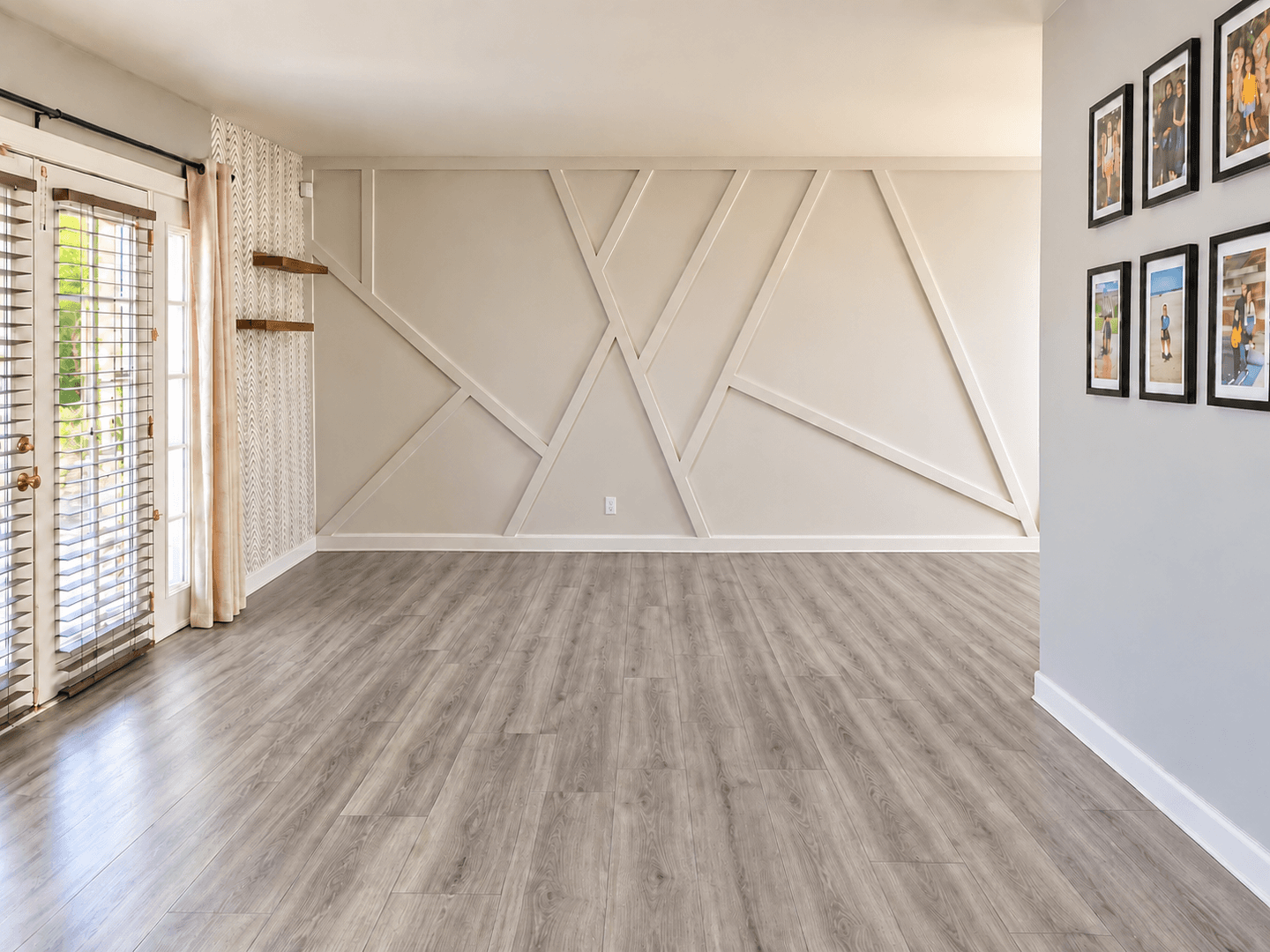 Lancaster Apartment: 43940 3rd St East