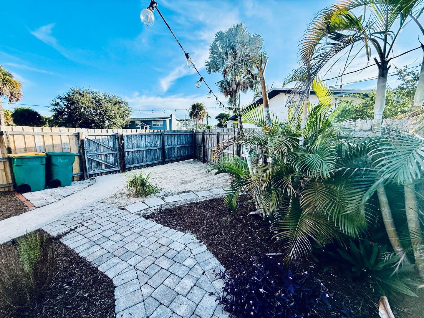 Indian Harbour Beach House: 279 Marion St.