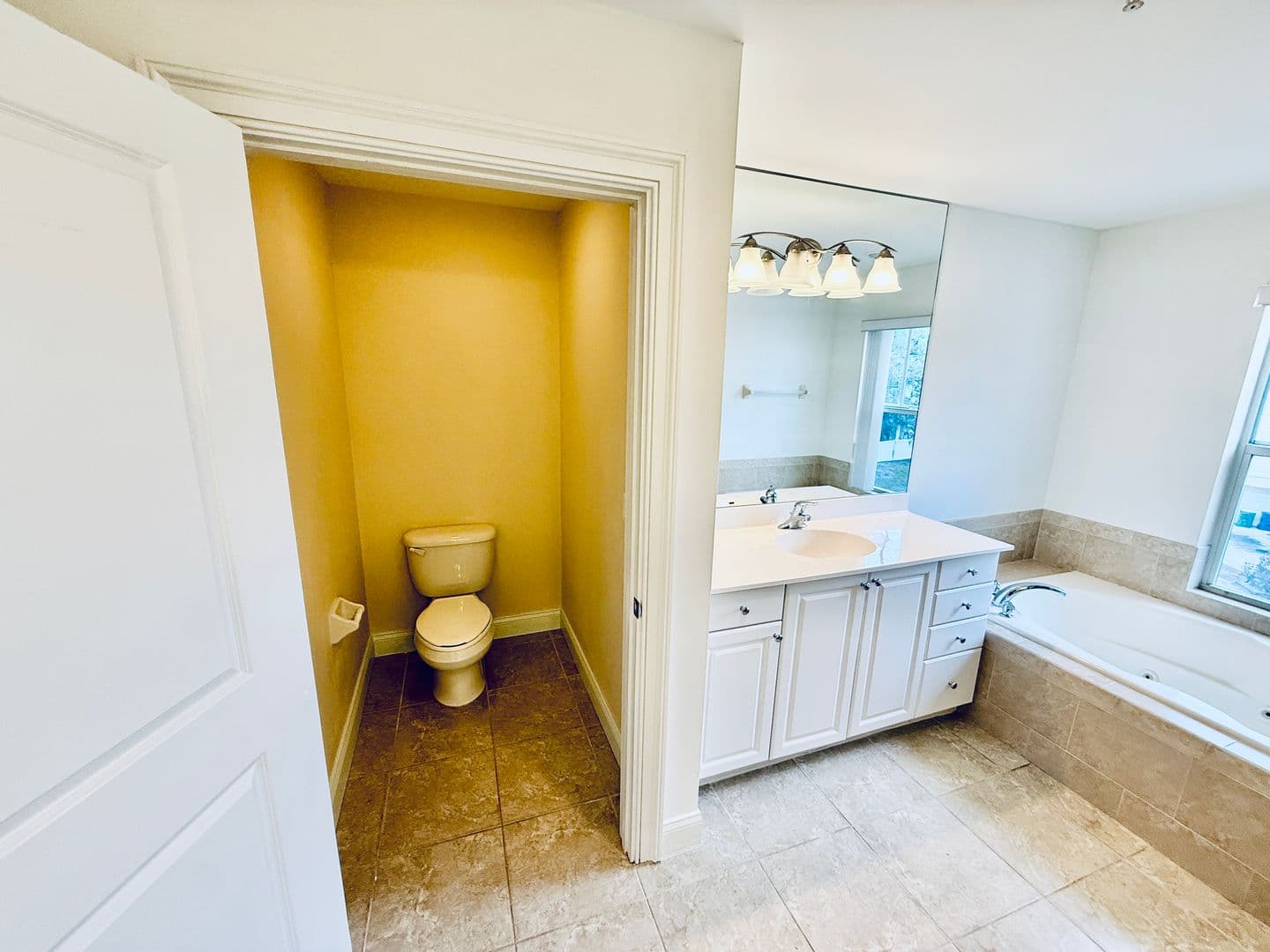 Palm Bay House: 860 VIGNOLES AVENUE NE, UNIT 2