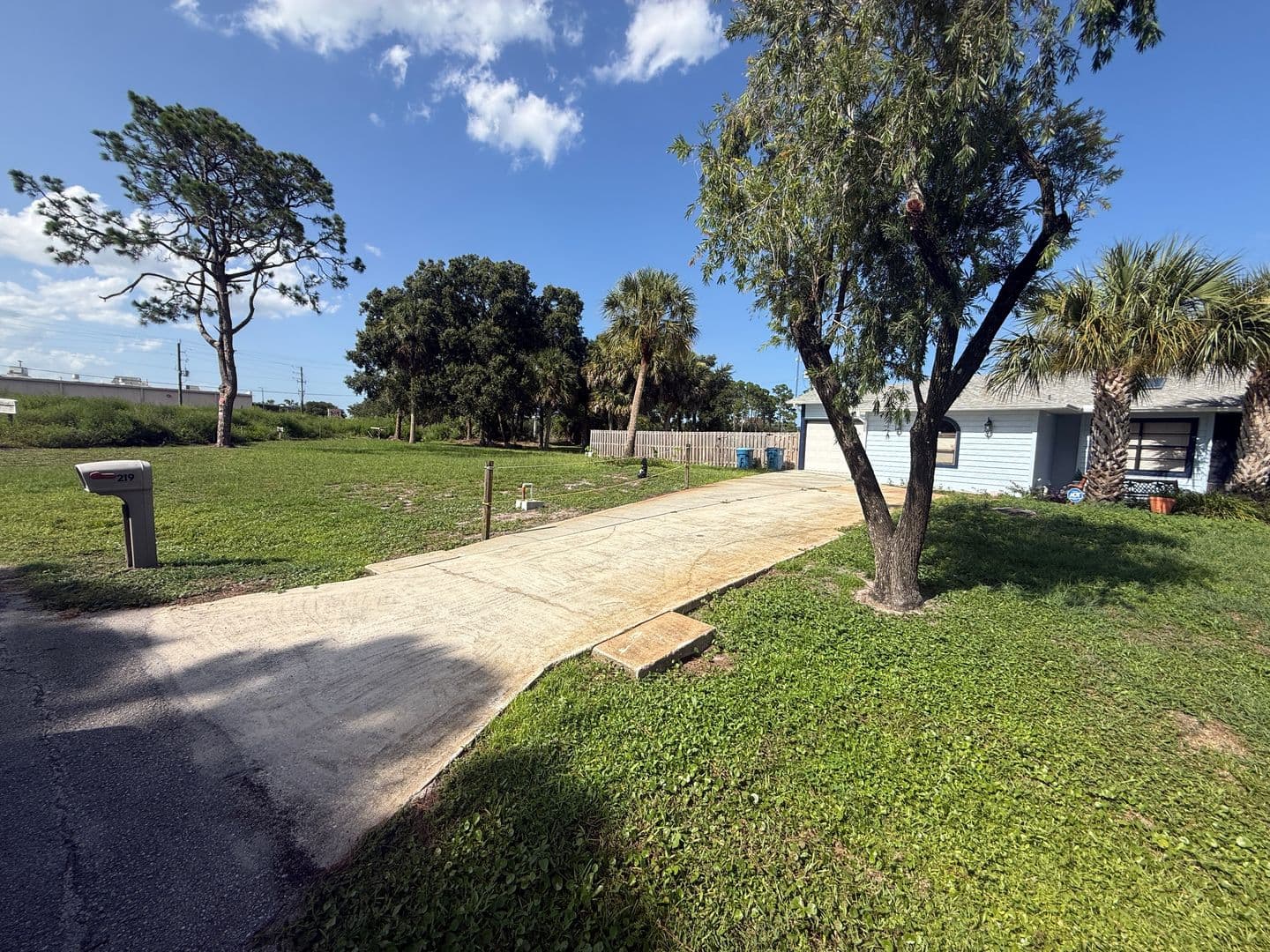 Palm Bay House: 219 Wilton Ave SW