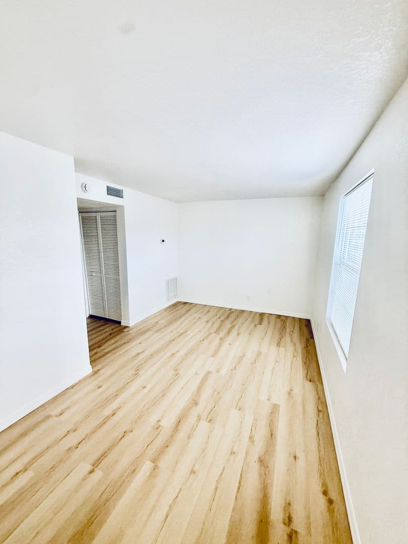 West Melbourne House: 2278 W. New Haven Avenue