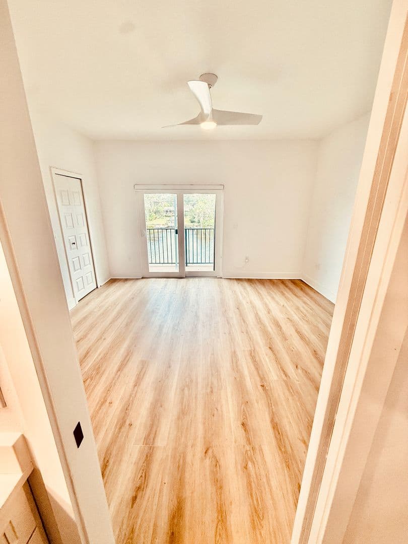 Melbourne Townhome: 823 Paddleboard Ct